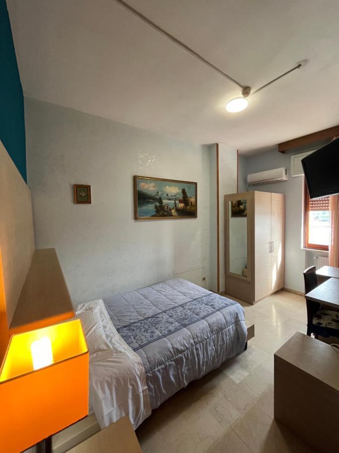 Hotel L'Approdo Brindisi Buitenkant foto