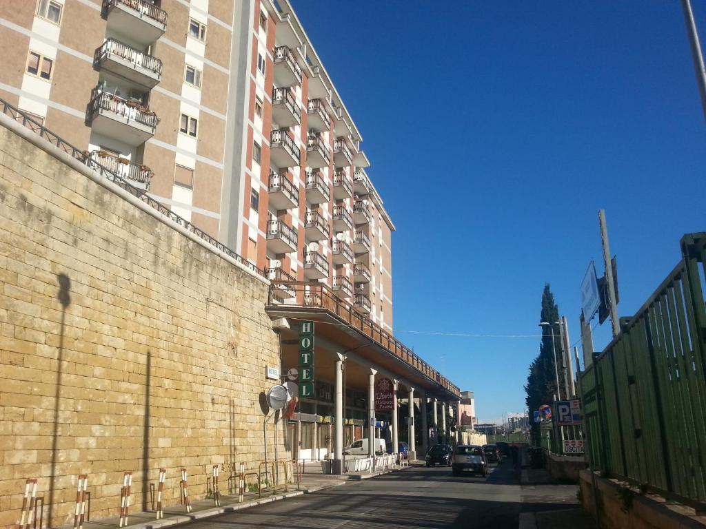 Hotel L'Approdo Brindisi Buitenkant foto